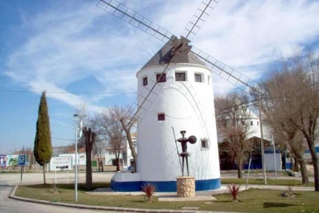Vivienda Vacacional El Molino Argamasilla de Alba Exteriör bild